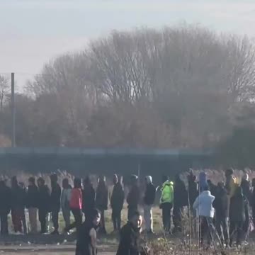 🚨 ILLEGAL IMMIGRANT ADMITS NGOs ARE BRINGING THEM TO THE UK AND NOT GANGS 🇫🇷 🇬🇧