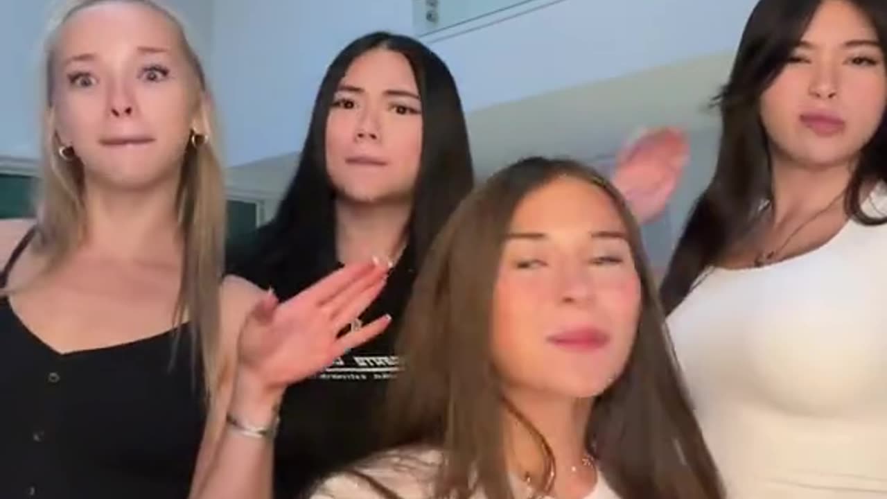 @Aishah Sofey @julia❣️ @Joyy.mei