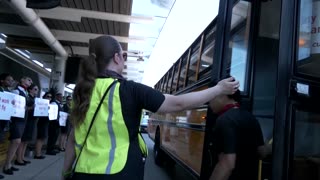 Air Canada flight attendants reject proposal for binding arbitration