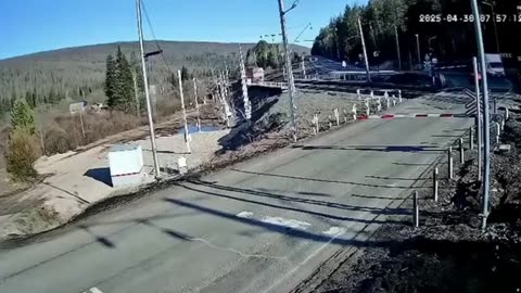 This late delivery man is taking big risks
