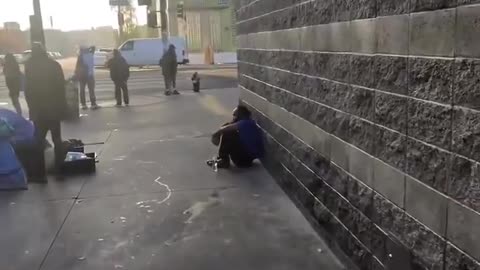 Los Angeles literally looks like a 3rd world country.. Yikes.