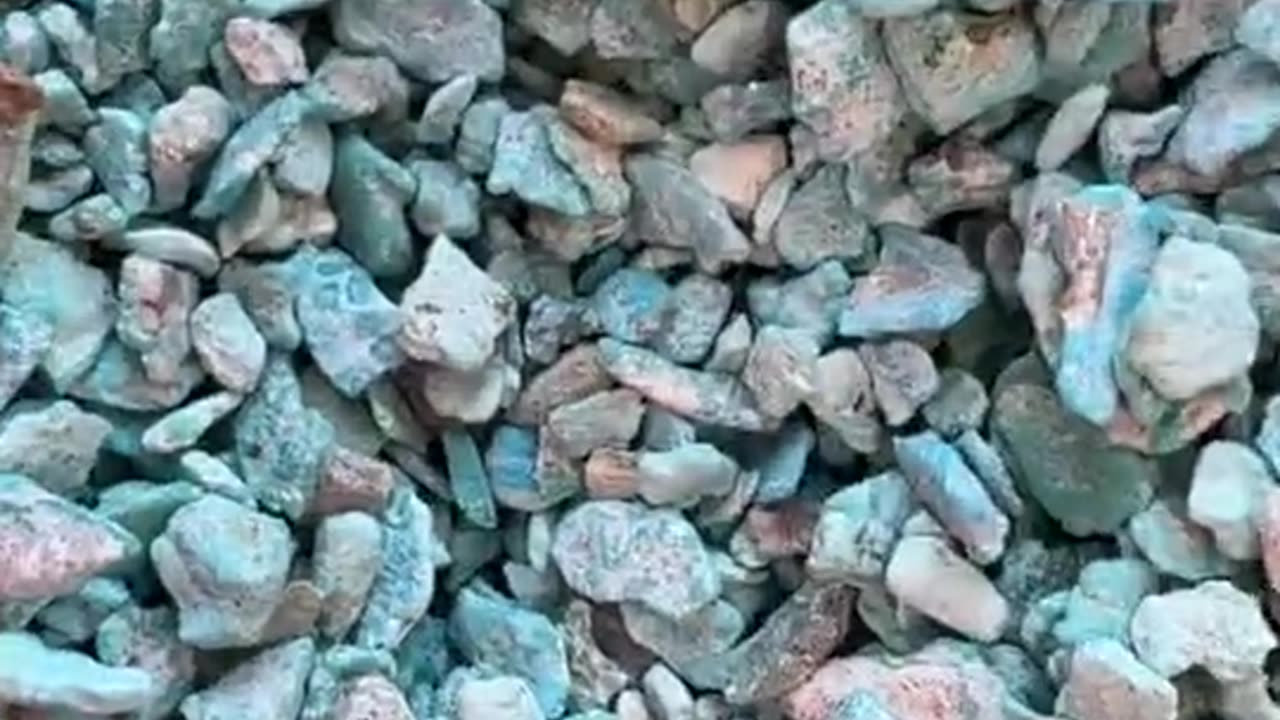 250427-1 Natural raw turquoise wool material, with a warm and delicate texture