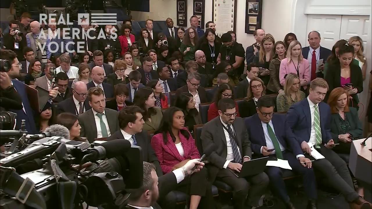 COMPLETE WHITE HOUSE PRESS BRIEFING