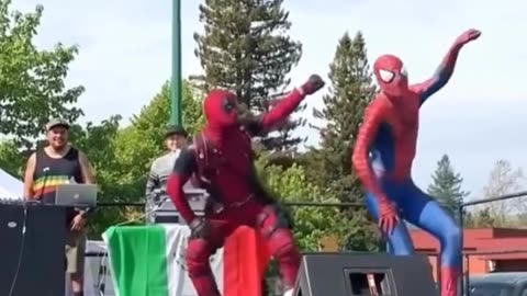 Hot Marvel - spiderman and deadpool dance together