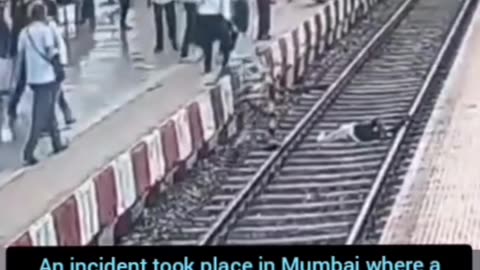 VIDEO: Jawan saves blind man's life