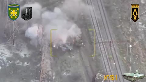 The Epic Destruction of Russian Landing Group Including 2 Tanks, 2 APCs and More