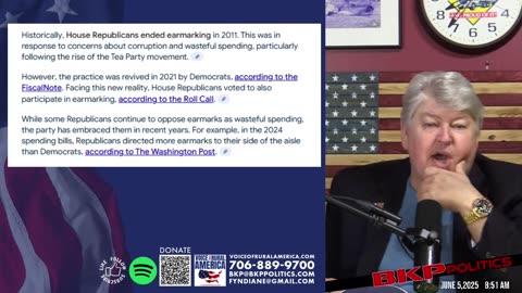 MAGA Civil War Explodes! Trump, Tucker, or Bannon—Whose Side Are You On?