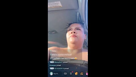 👀 Momma & Daughter ride from Hell