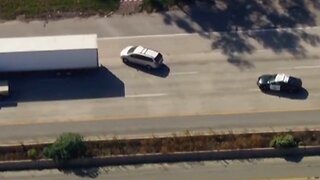 Elude a la Policía y huye a México en una persecución de película