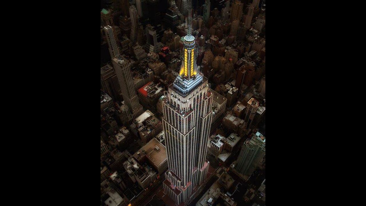 B-25 ARMY Bomber crashed into Empire State Building