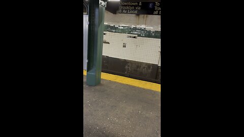 New York City Subway Station Wooden seats to be replaced with metal bars 2025 March 20 NYC MTA