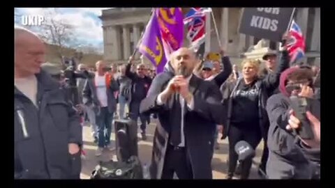🚨breaking news🚨 nigel farage relaunches reform uk as centerist party