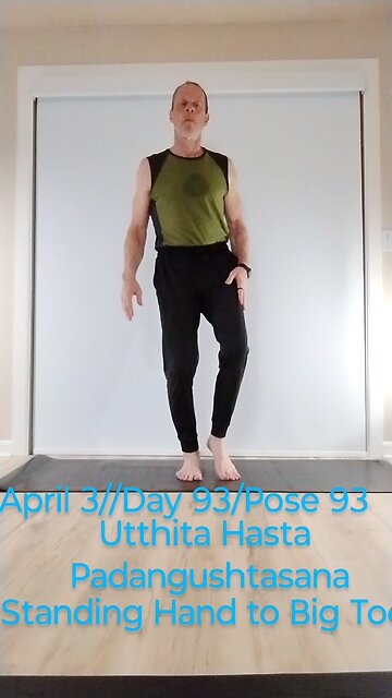 Utthita Hasta Padangushtasana / Standing Hand to Big Toe