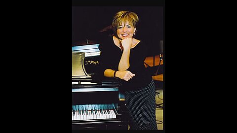 Detroit JazzFest Executive Director Terri Pontremoli visits Detroit JazzStage - 2008
