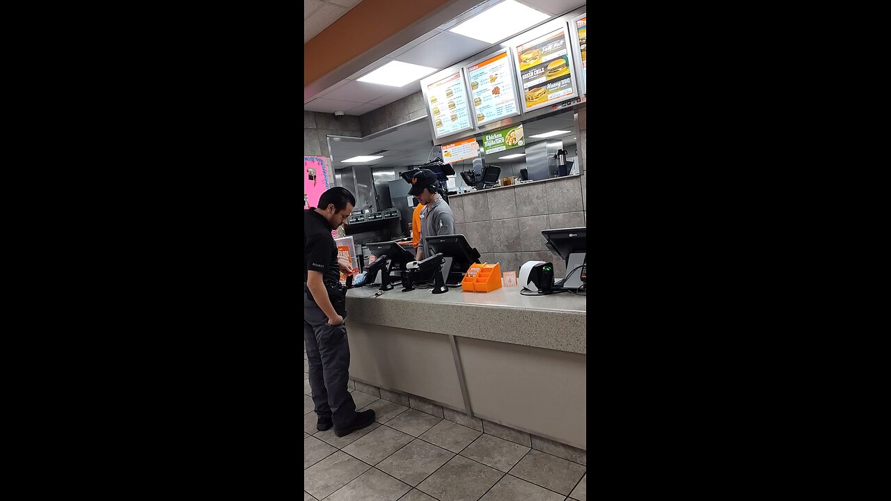 Whataburger 1300 airway, problem employee