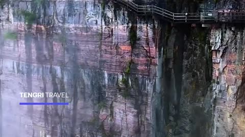 🇨🇳 Mount Tianze is located in the Southern Taihang Mountains of Henan Province, China