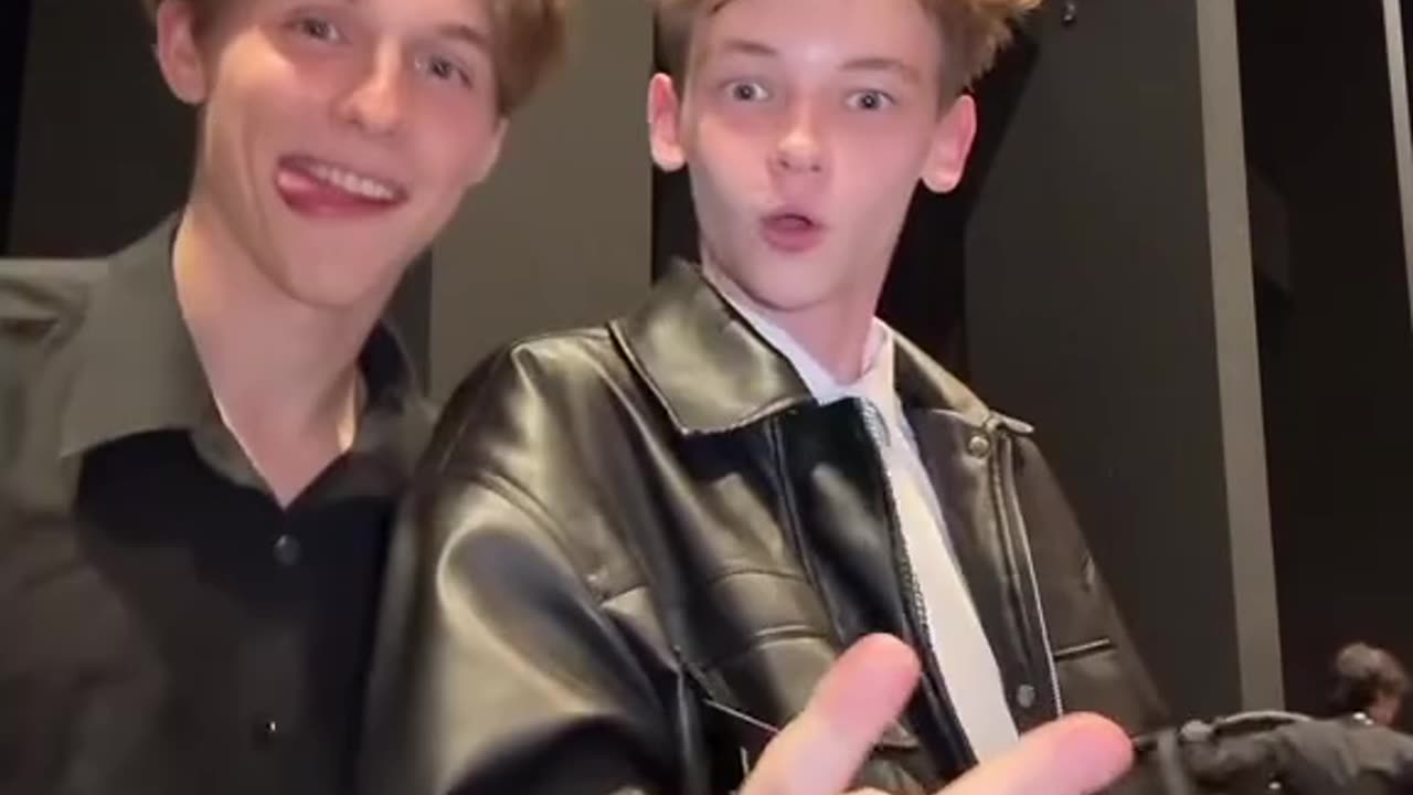 Me with Rodri serious discuss