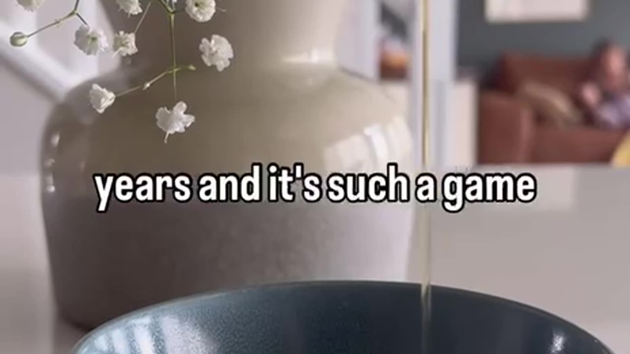 Honey is a dream remedy for sleep, it contains tryptophan