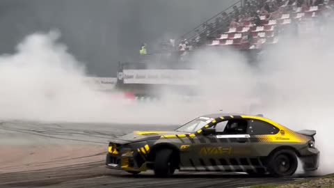 BMW SPORTS CAR DRIFT