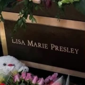 FAMOUS GRAVES - VOL. 101: LISA MARIE PRESLEY