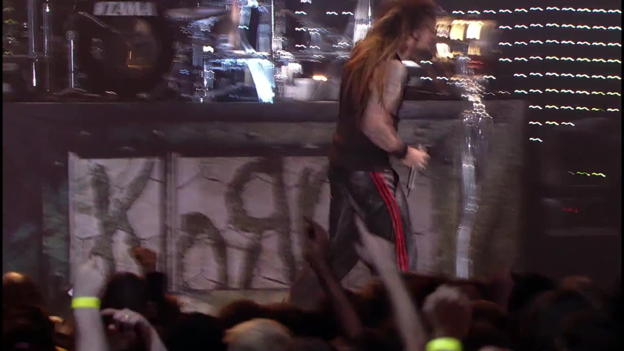 Falling Away From Me - Korn (live)