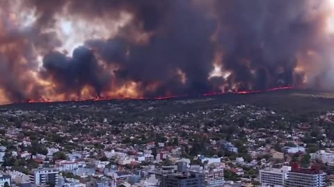 FLASHBACK: Massive wildfires in Villa Carlos Paz, Argentina that started on October 10th 2023.