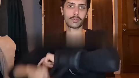 Lightning hand appears! The fastest hand movement in the world (Not CGI!)"