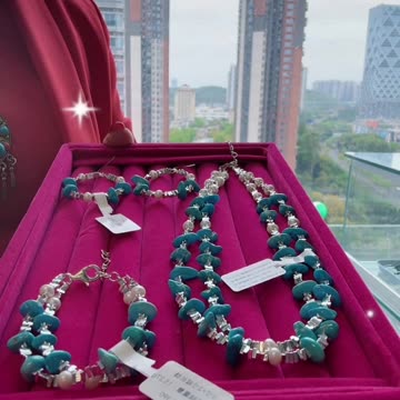 20250702-5 Sleeping Beauty Turquoise & Pearl Set: Sky-Sea Symphony Around the Neck