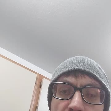 Reaction To Wiley Wallaby Soft and Chewy Blasted Berry Candy