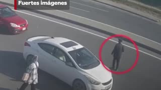 Anciano provoca un grave accidente en una autopista de Azerbaiyán