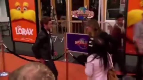 😂🎬 Zac Efron's Awkward Moment You Won't Believe! | FunFM