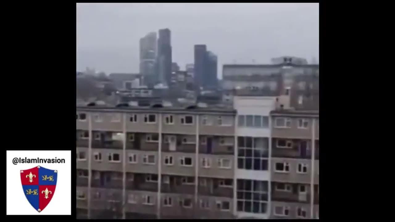 Every 5am... this is what London people are waking up to!! [This be Texas soon?]