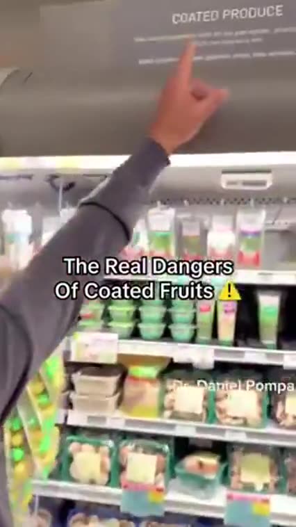 Moldy raspberries on Christmas eve 2025 because jewish deceptive oil coating does not work!