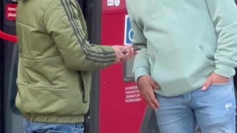 Fake ticket inspector😁the driver close the door on him😁