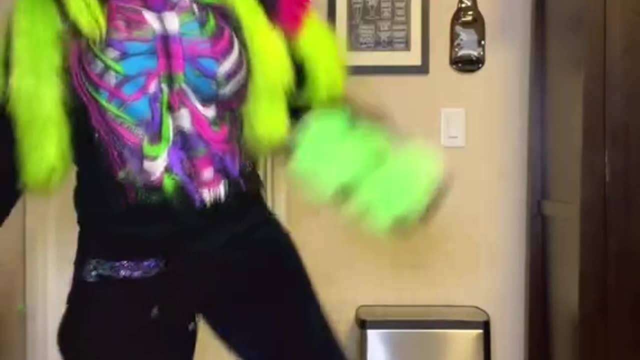 *cranks that cutely* 💚❤️ FURSUIT VIDEO BY @Cigsnvalentines on TikTok #furry #fursuit