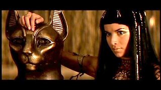الكاهنة المصرية أناك سو نامون