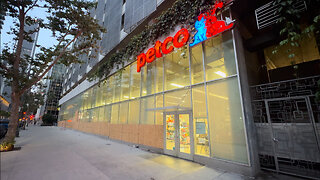 Petco Boards Up in Downtown Los Angeles