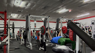 Bench Presses 95KG/209LBs for 8 Reps