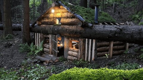 Bear-Proof Shelter Build – Solo Survival in the Wild