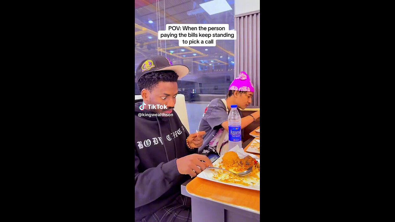 POV: when the person paying the bill keeps standing to pick a call 🤙