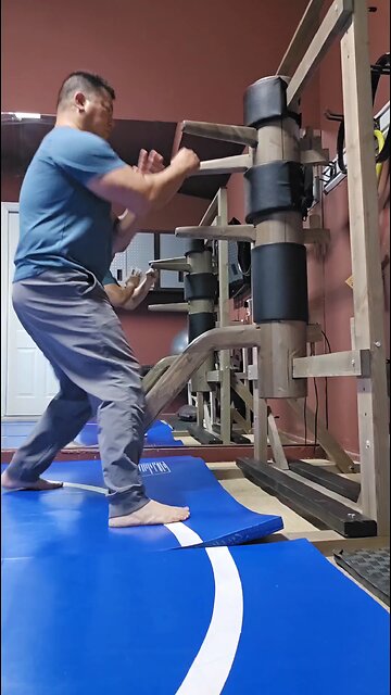 WTD Wooden Dummy Combination 14