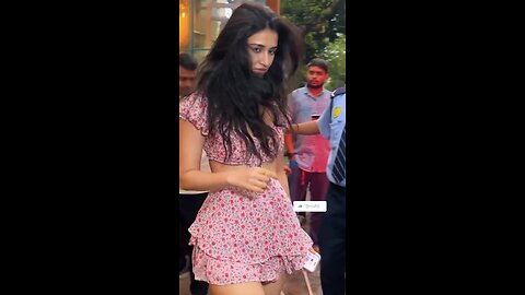 Bollywood Actress Disha Patani Seen Last Night in West Bandra Mumbai 🔥🥰❤️