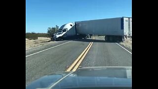 2 truck drivers who didn't speak English stuck because they didn't know truck had power divider