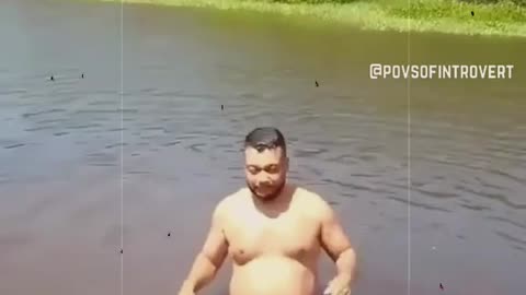 😱😱 When you think it's just a Fish.... 😱😱 #watermonster #fish #fyp #viral