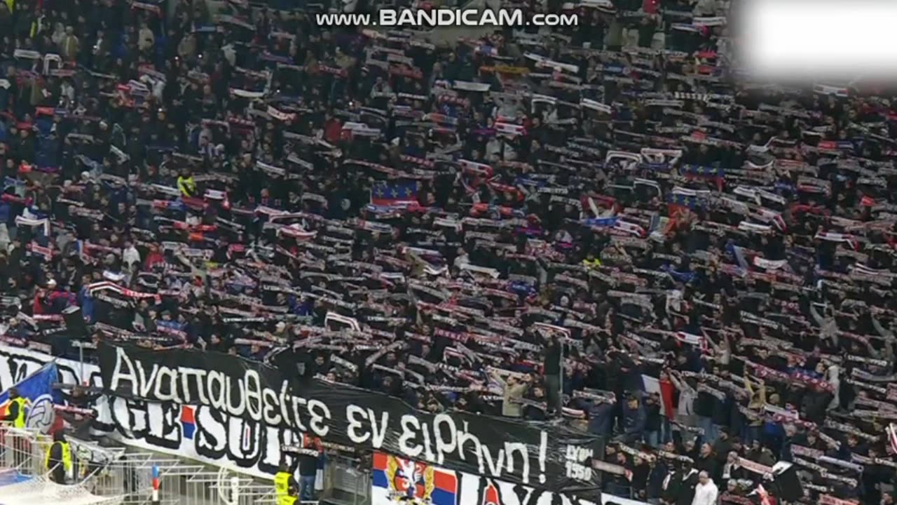 nje minute heshtje per vdekjen e tifozeve