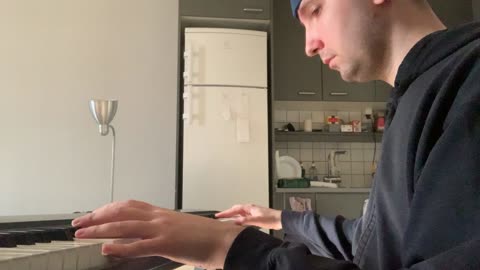 Playing a little ditty (Feel Like Makin' Love cover)