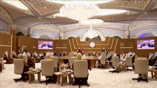 Trump meets Syria's Sharaa, urges for normalized ties