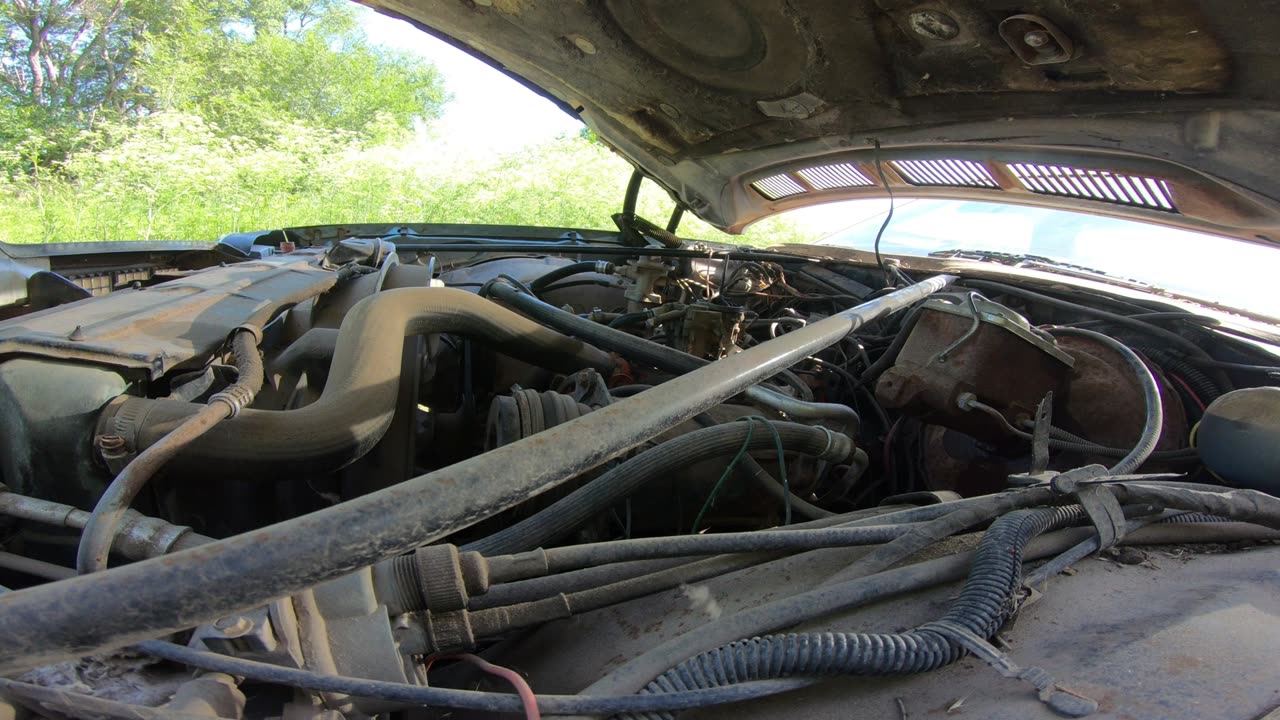 Small Block Chevy mechanical fuel pump replacement