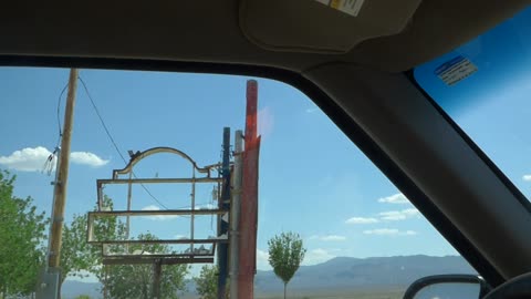 Discussing alien design