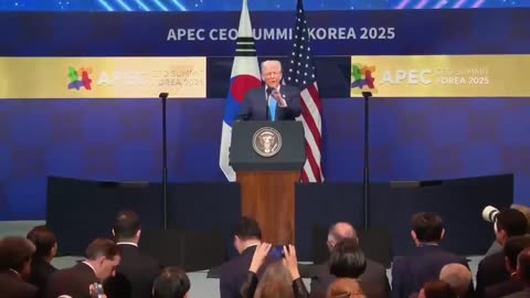 . @POTUS arrives at the 2025 APEC CEO Summit in Gyeongju, Korea 🇺🇸🇰🇷